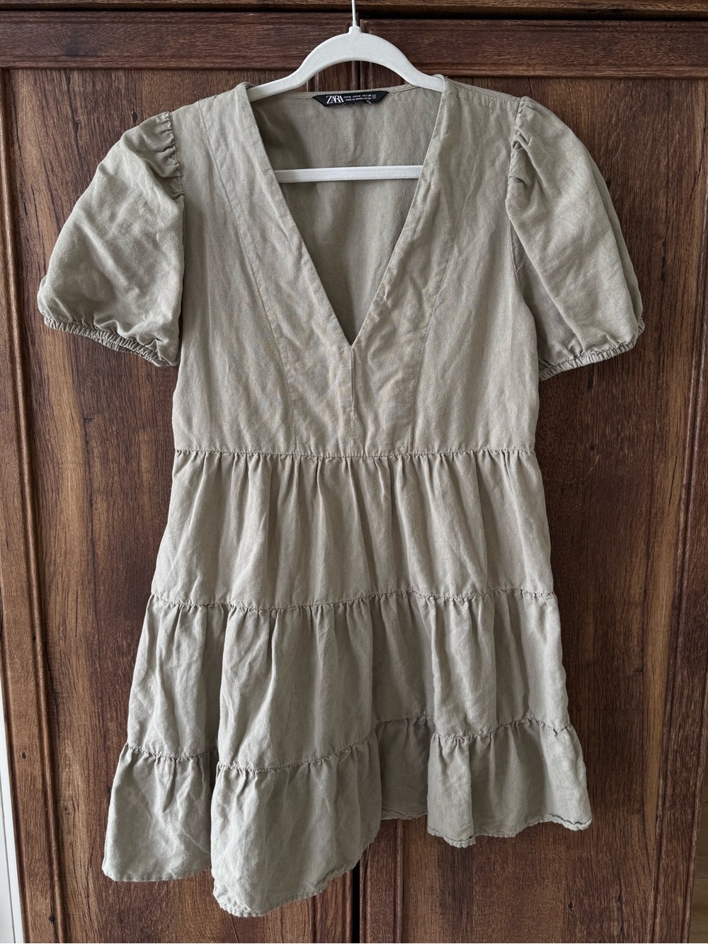 Zara Light Beige Tiered V-Neck Puff Sleeve Mini Dress